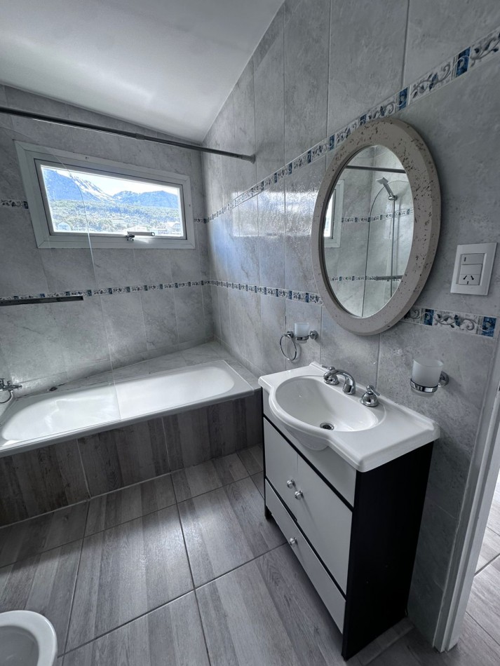 DUPLEX EN MAGALLANES- ALQUILER